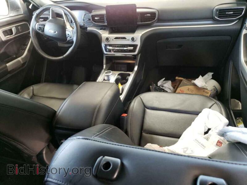 2022 Ford EXPLORER (VIN 1FMSK8DH6NGB68883) — photo 8 of 13