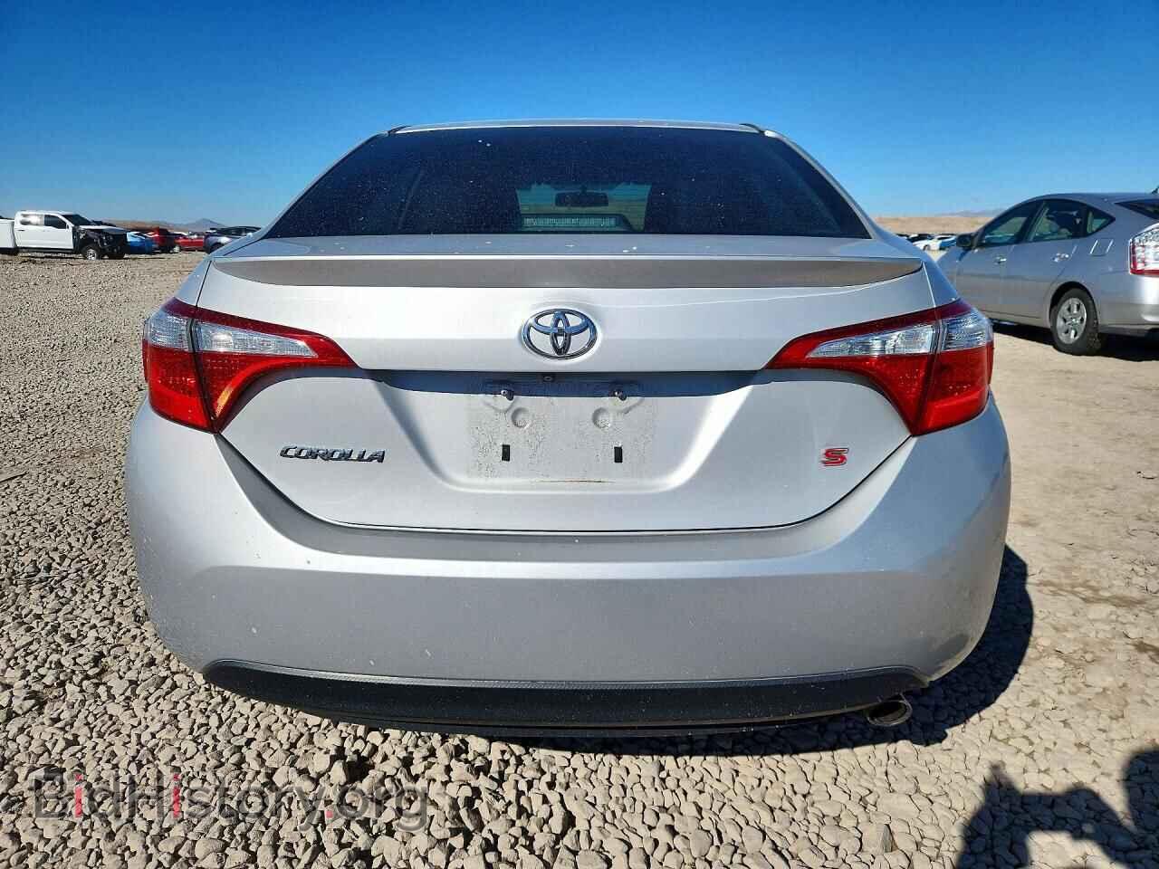 2015 TOYOTA COROLLA - VIN: 2T1BURHE3FC267522 - Фото 6