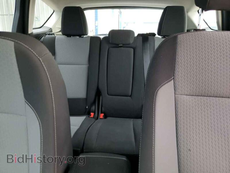 2018 Ford CMAX (VIN 1FADP5AU3JL104449) — photo 10 of 14