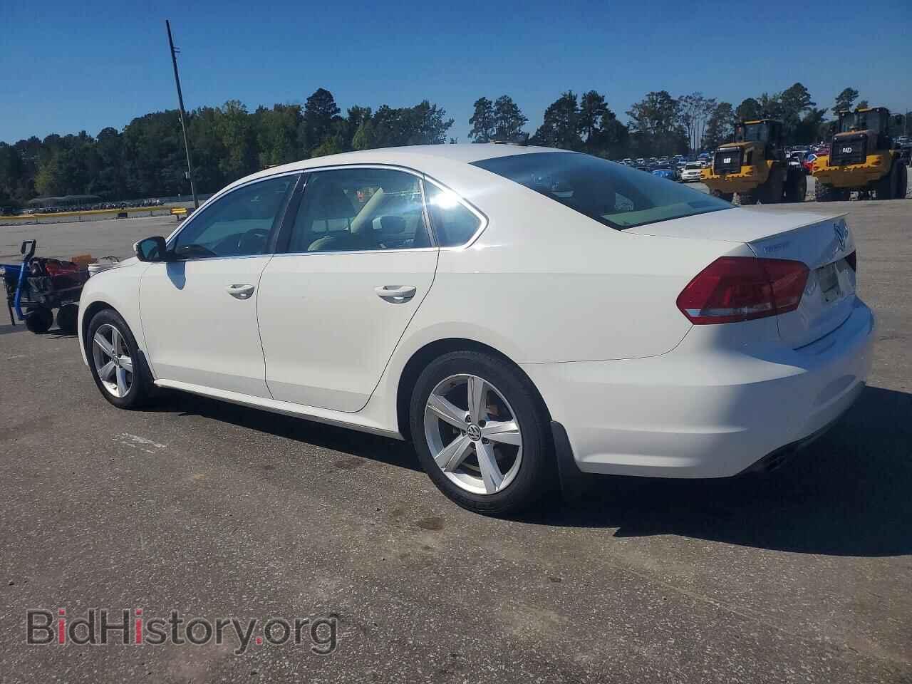 2015 VOLKSWAGEN PASSAT - VIN: 1VWBT7A35FC019357 - Фото 2