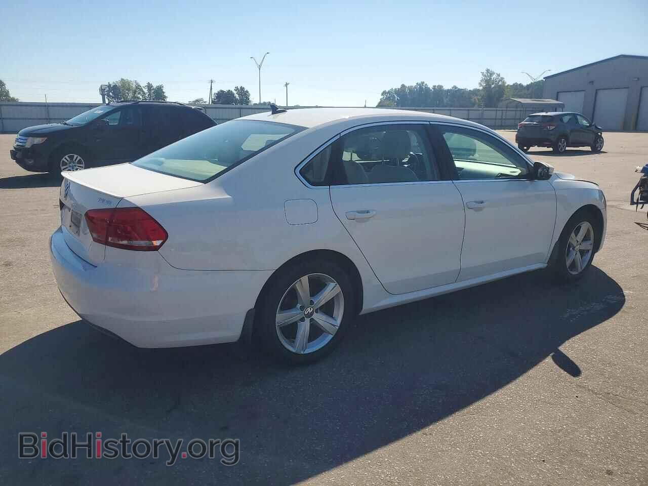 2015 VOLKSWAGEN PASSAT - VIN: 1VWBT7A35FC019357 - Фото 3