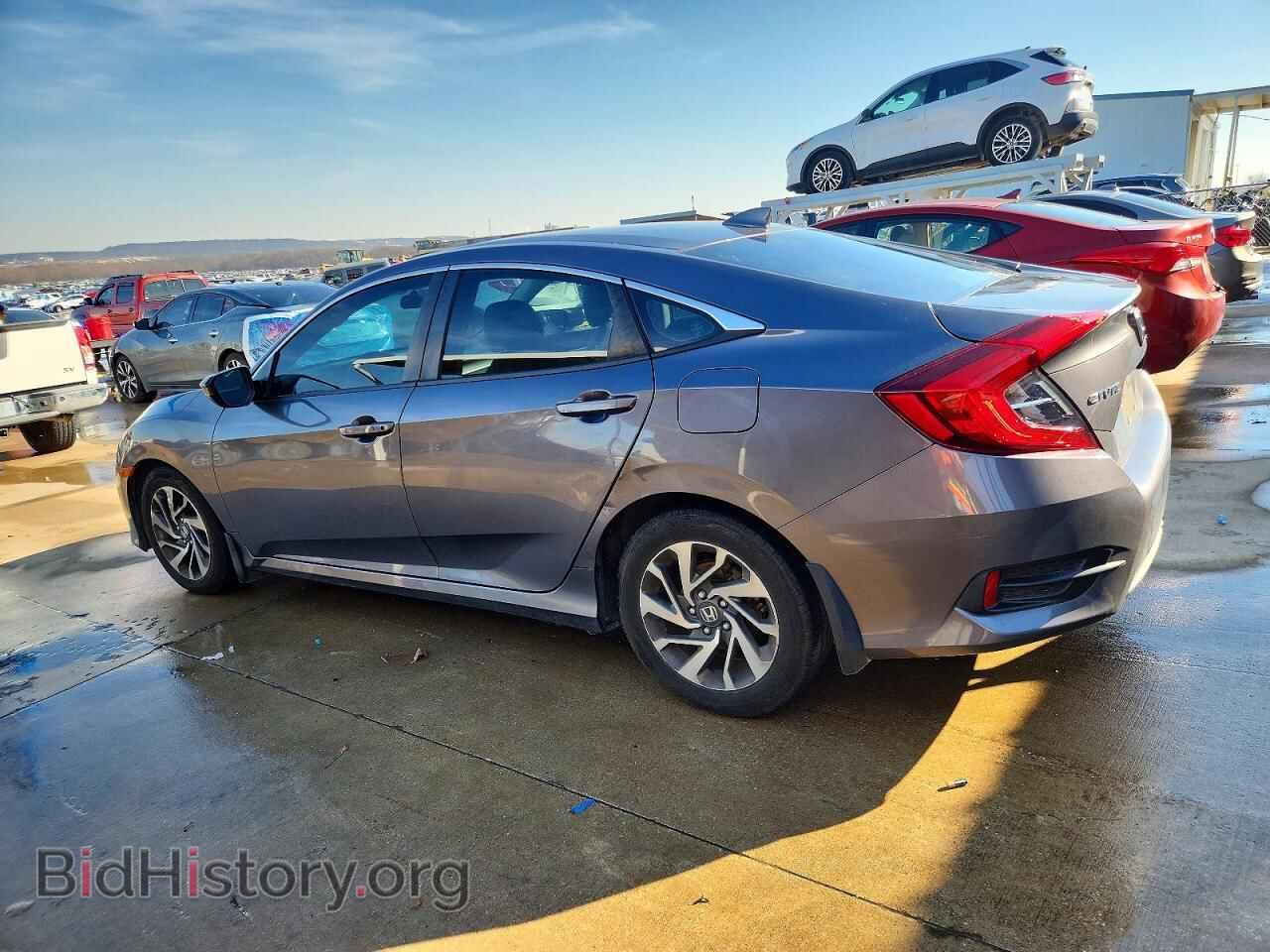 2018 HONDA CIVIC - VIN: 2HGFC2F74JH580675 - Фото 2