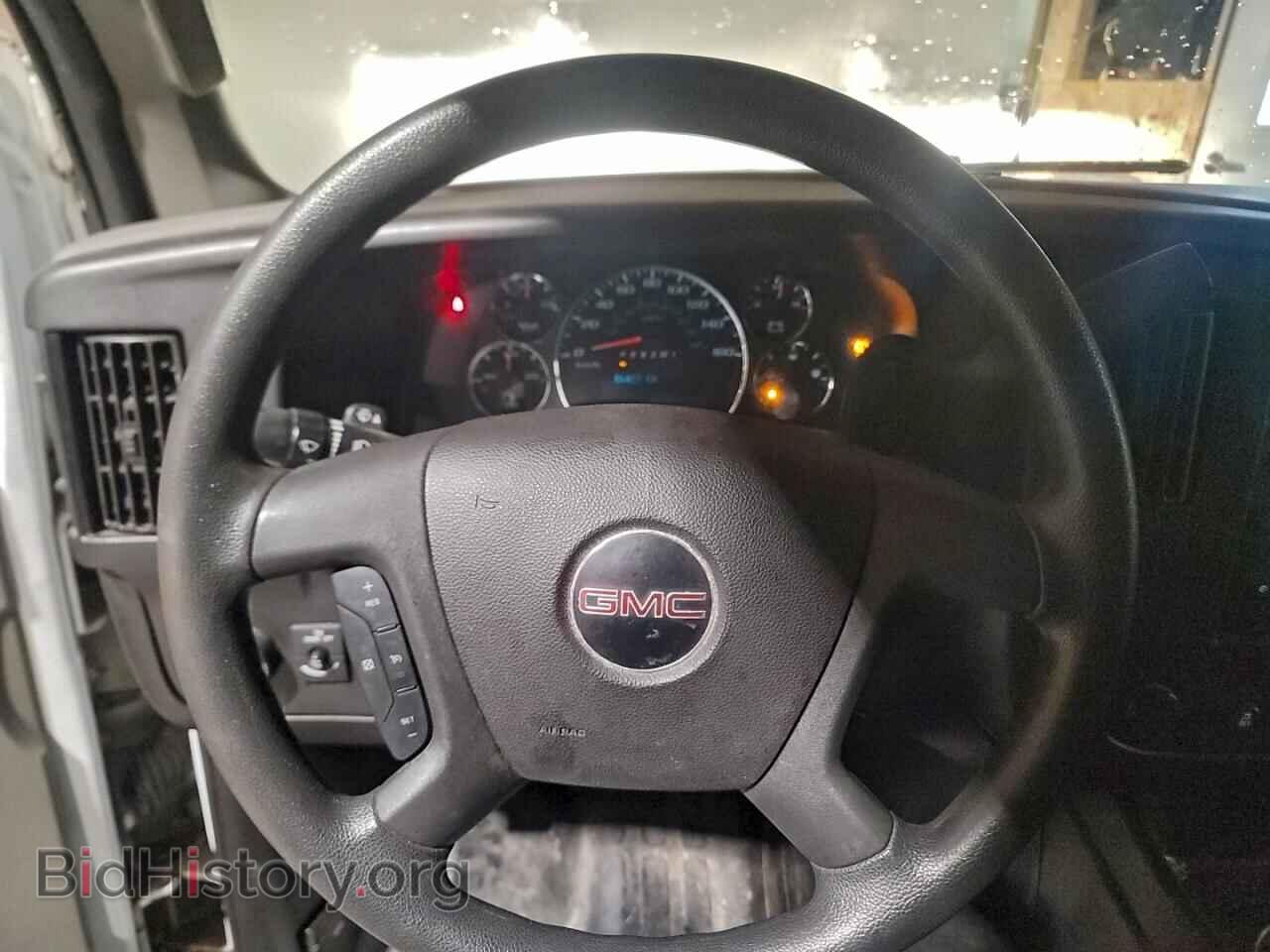 2017 GMC SAVANA - VIN: 1GTW7AFF2H1285300 - Фото 9