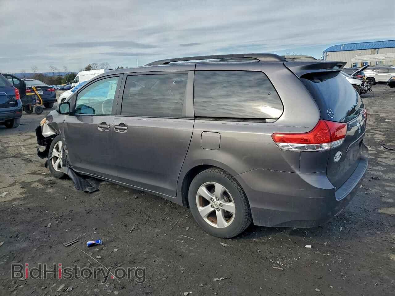 2012 TOYOTA All Models - VIN: 5TDKK3DC2CS253489 - Фото 2