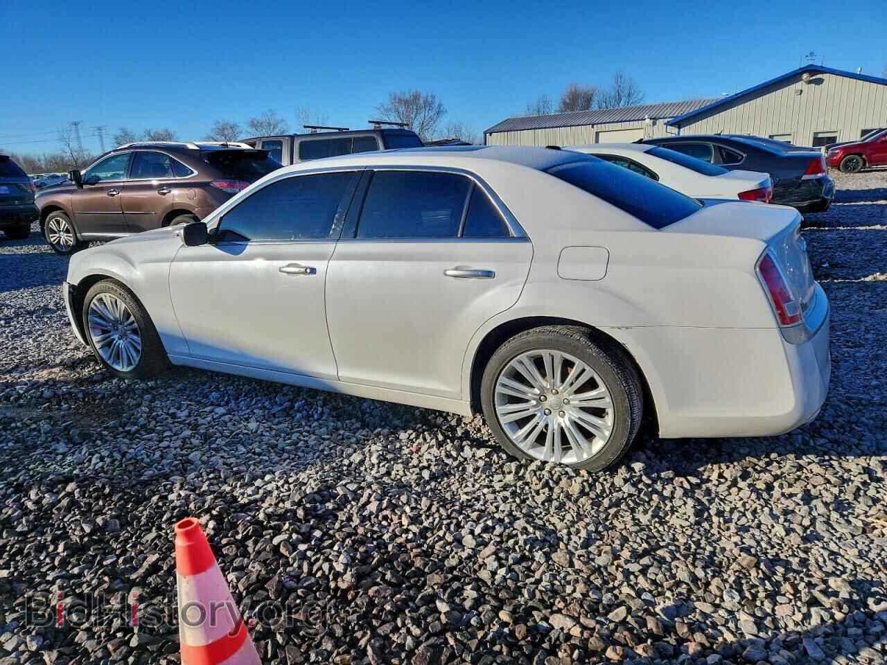 2012 CHRYSLER 300 - VIN: 2C3CCAPTXCH229381 - Photo 2