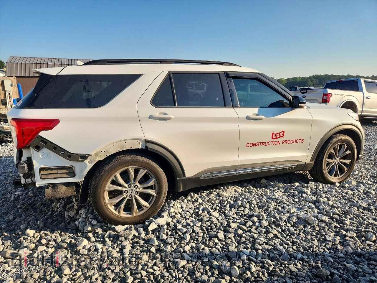 2023 FORD EXPLORER - VIN: 1FMSK7DH3PGB46871 - Photo 3