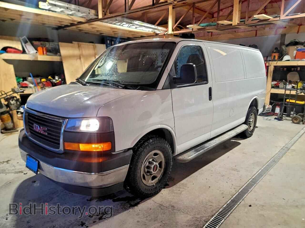 2017 GMC SAVANA - VIN: 1GTW7AFF9H1122384 - Фото 2