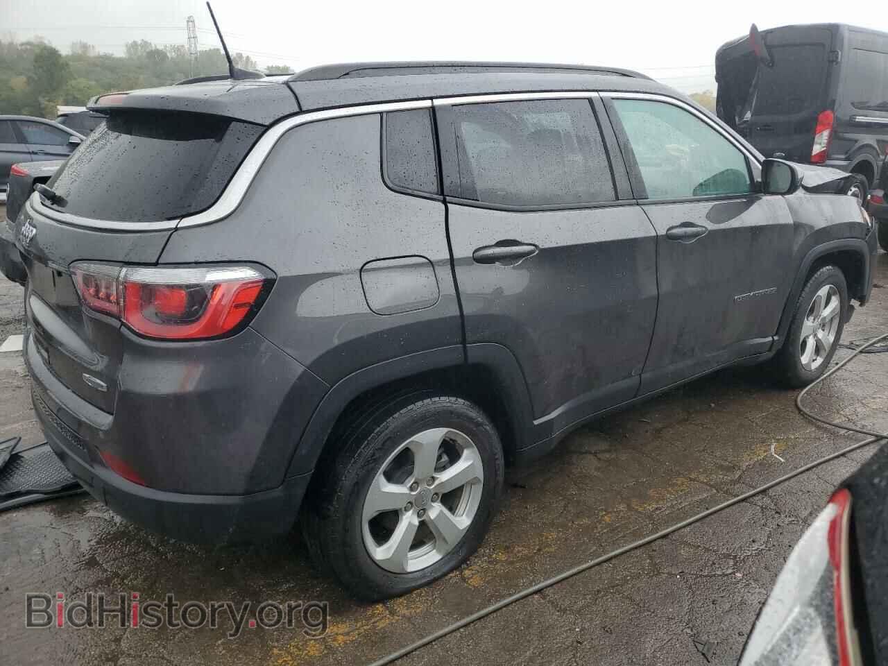 2017 JEEP COMPASS - VIN: 3C4NJCBB3HT672703 - Фото 3