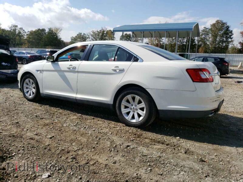 2011 Ford TAURUS (VIN 1FAHP2DW1BG119779) — photo 2 of 12