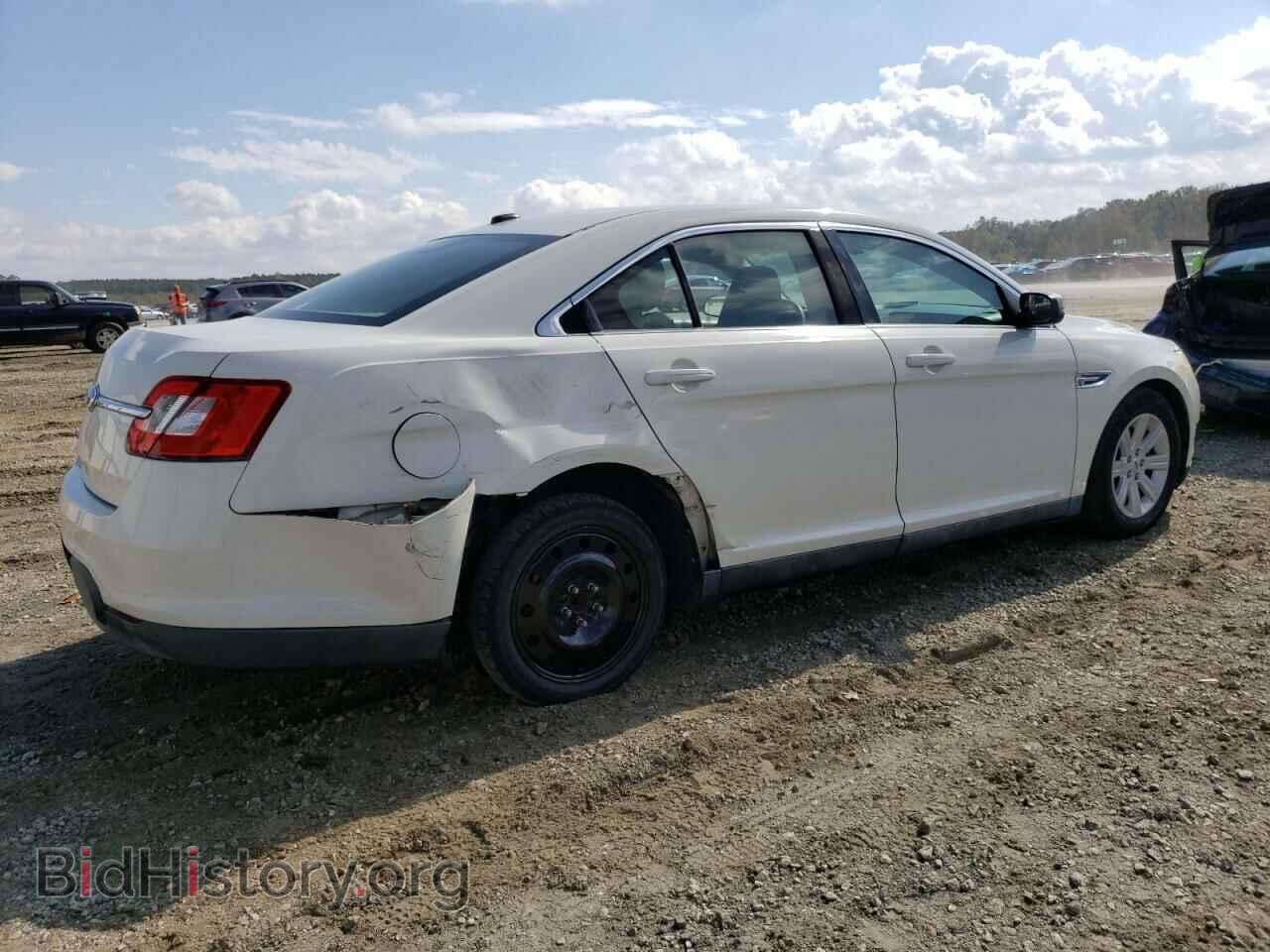 2011 FORD TAURUS - VIN: 1FAHP2DW1BG119779 - Фото 3