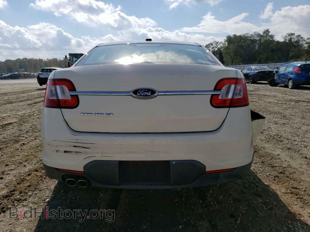 2011 FORD TAURUS - VIN: 1FAHP2DW1BG119779 - Фото 6