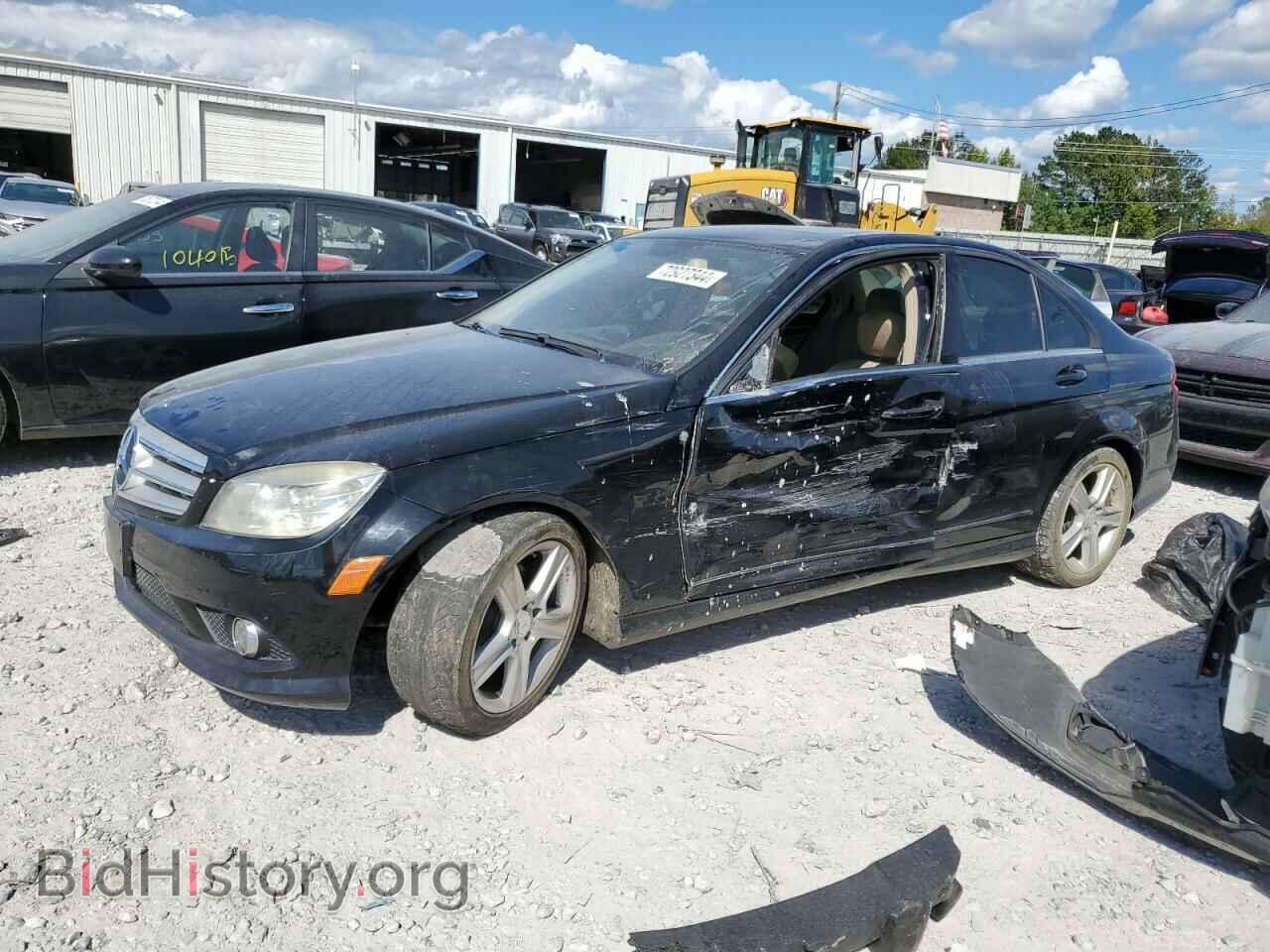 Photo WDDGF8BB6AR126098 - MERCEDES-BENZ C-CLASS 2010