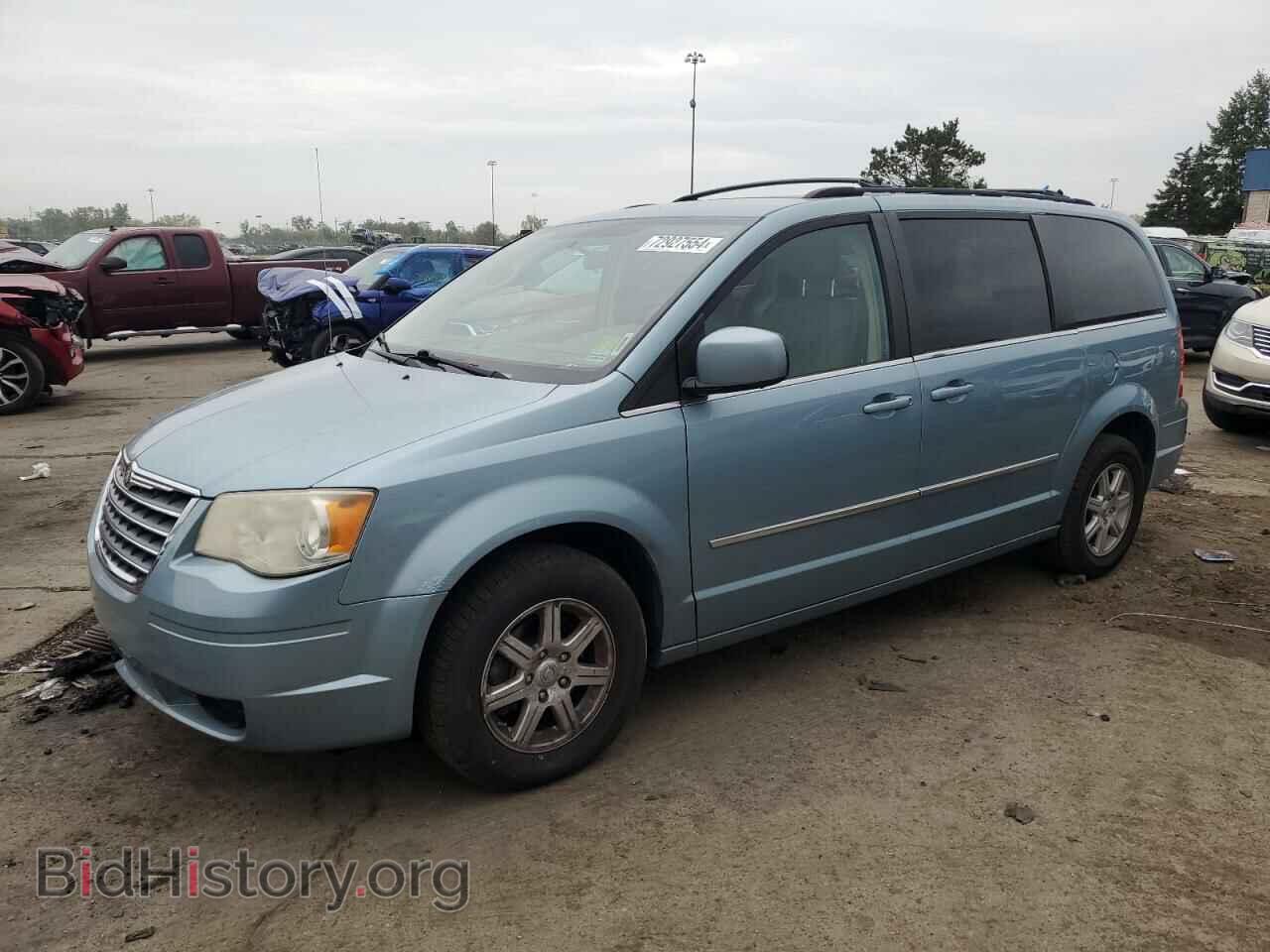 Photo 2A4RR5D16AR266752 - CHRYSLER MINIVAN 2010