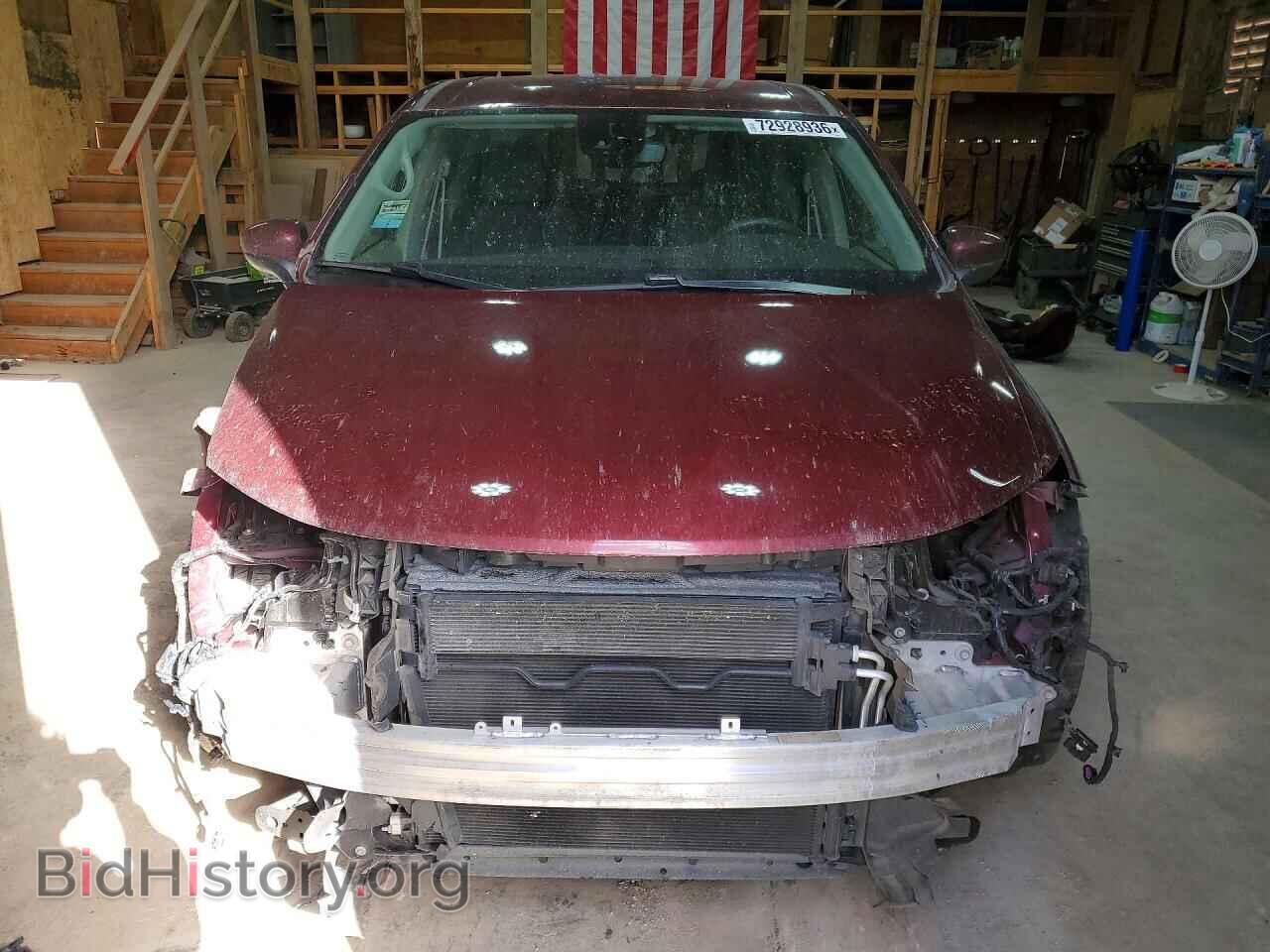 2023 Chrysler MINIVAN (VIN 2C4RC1CGXPR512006) — photo 5 of 14