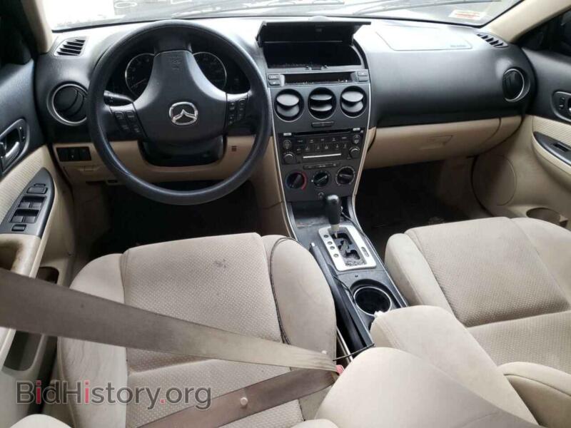 2006 Mazda 6 (VIN 1YVHP80C165M61852) — photo 8 of 12