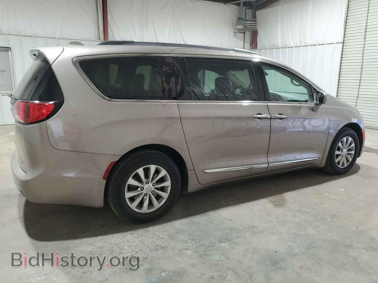 2017 CHRYSLER PACIFICA - VIN: 2C4RC1BG5HR837472 - Photo 3