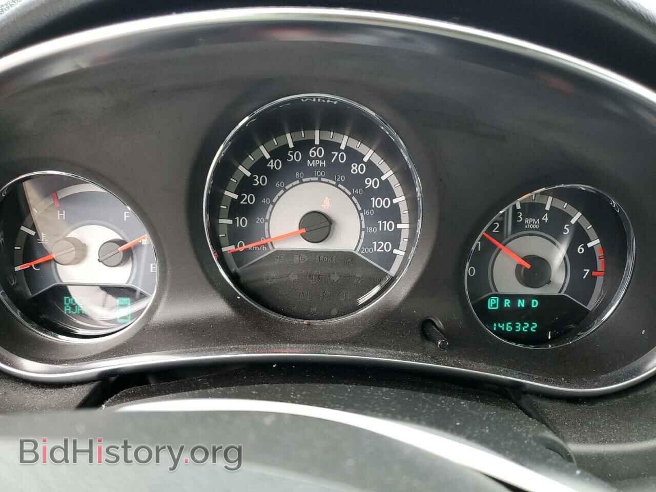 2011 CHRYSLER 200 - VIN: 1C3BC2FG3BN581844 - Фото 9