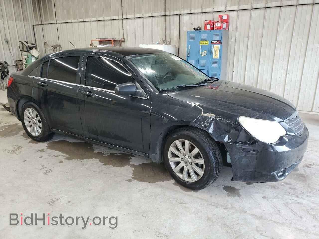 2010 CHRYSLER SEBRING - VIN: 1C3CC5FB9AN110855 - Фото 4