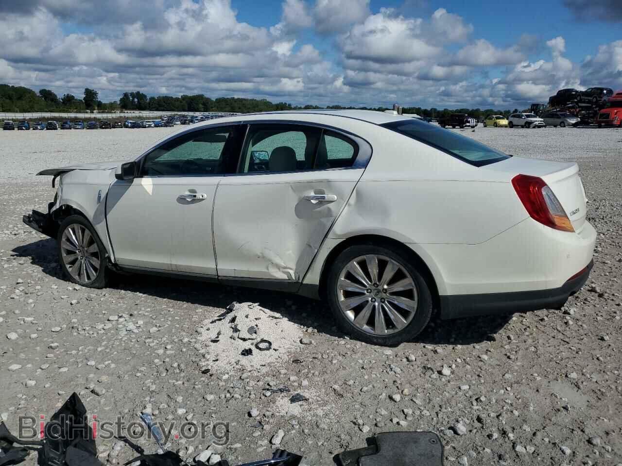 2013 LINCOLN MKS - VIN: 1LNHL9FTXDG614952 - Фото 2