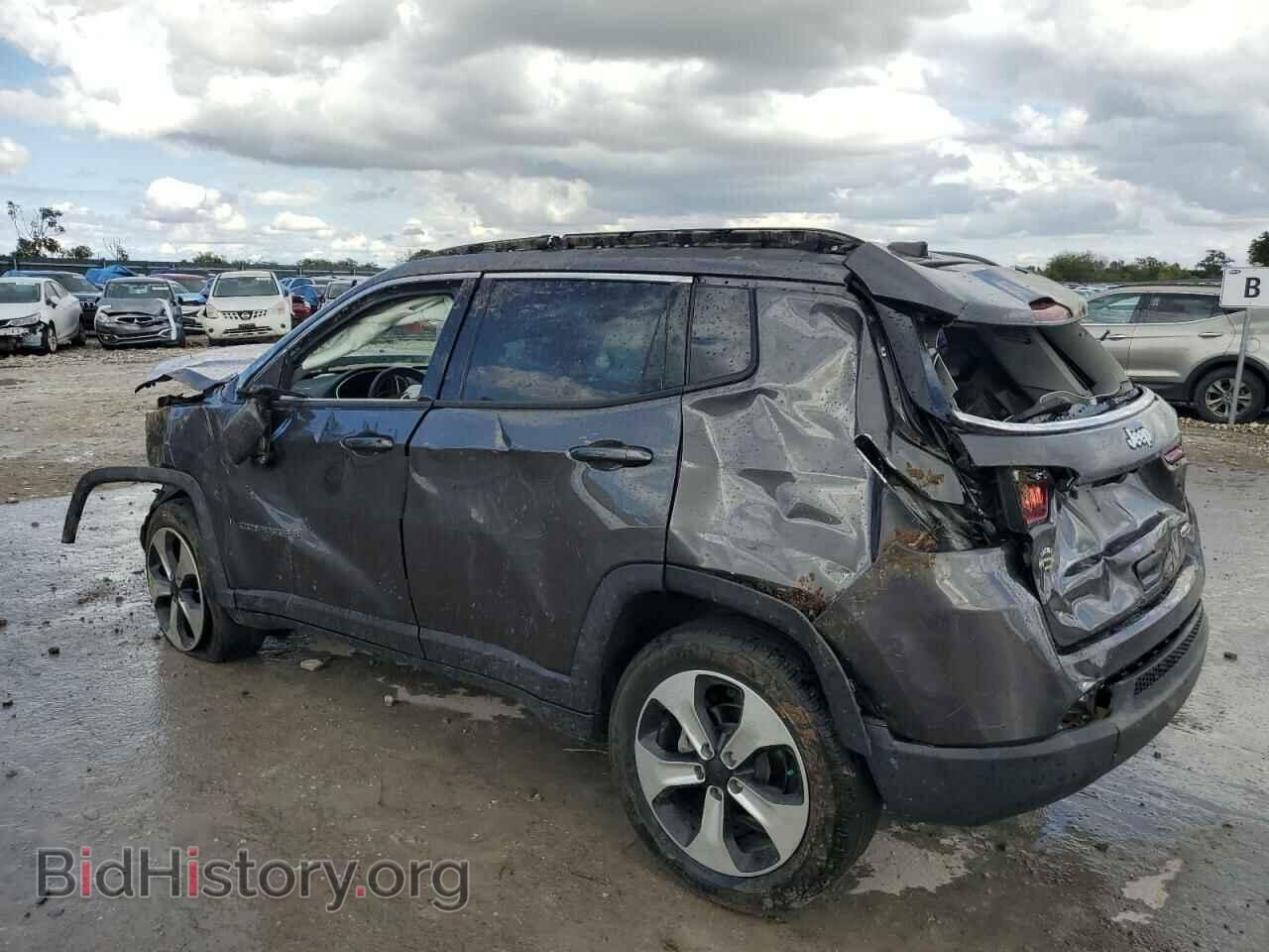 2018 JEEP COMPASS - VIN: 3C4NJCBB0JT194889 - Фото 2