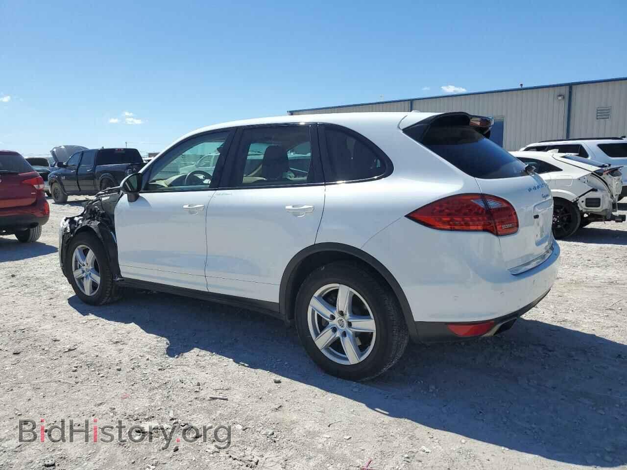 2014 PORSCHE CAYENNE - VIN: WP1AA2A26ELA06094 - Фото 2