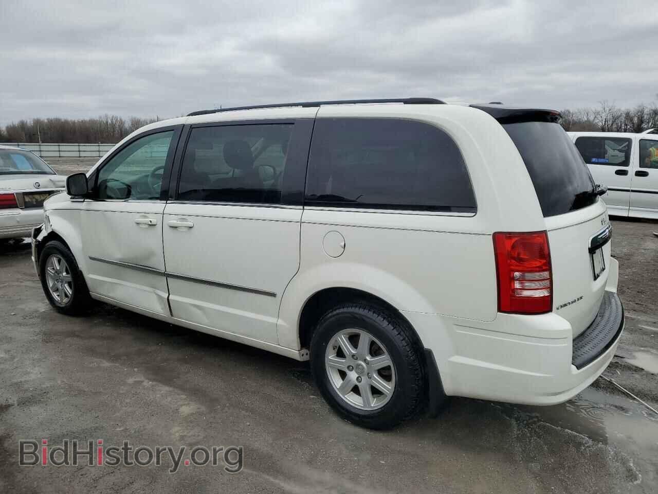 2010 CHRYSLER MINIVAN - VIN: 2A4RR5D17AR176865 - Фото 2