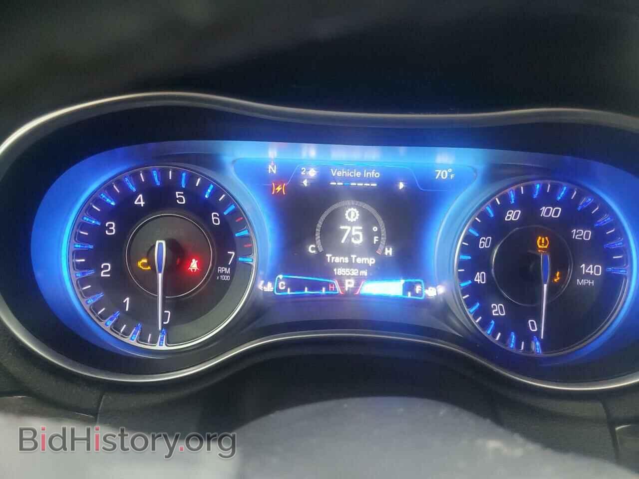 2019 CHRYSLER 300 - VIN: 2C3CCAEG0KH609625 - Фото 9