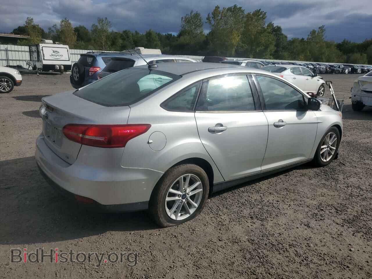 2017 FORD FOCUS - VIN: 1FADP3F21HL262598 - Фото 3