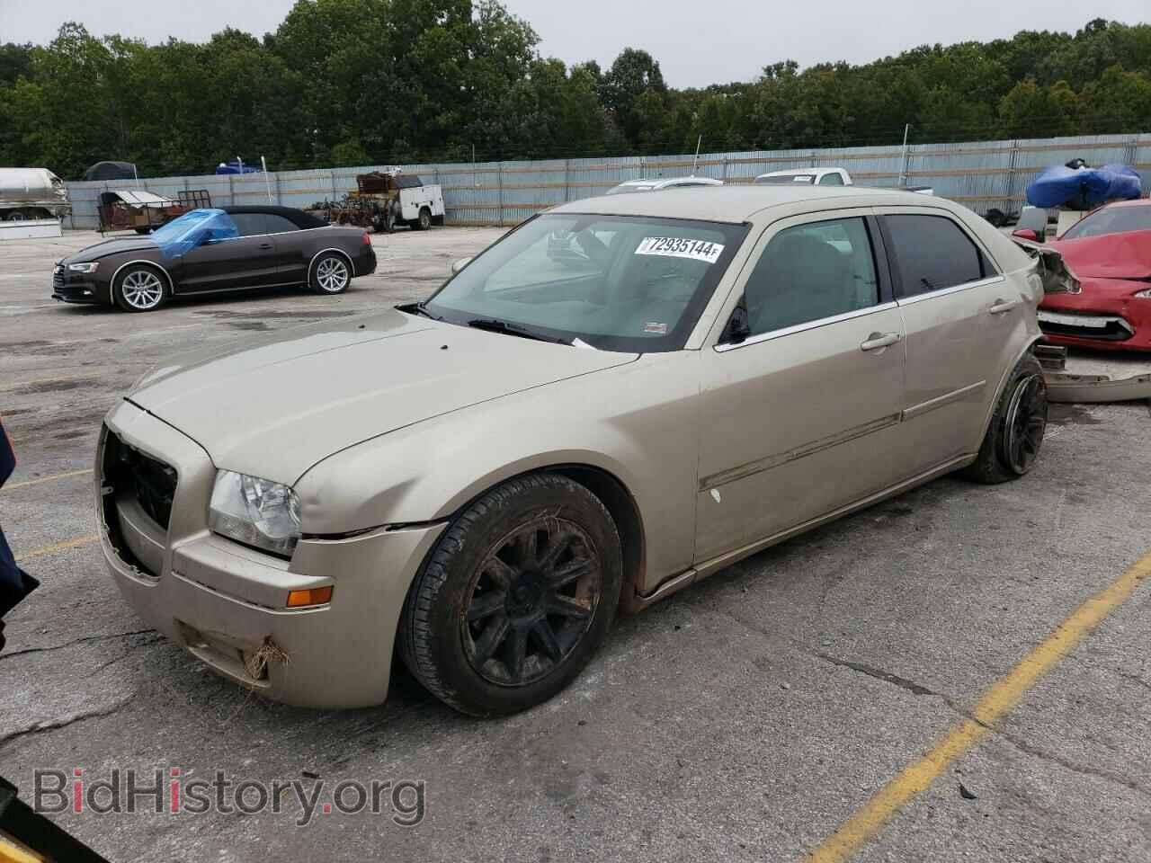 Фотография 2C3KA53GX6H261897 - CHRYSLER 300 2006