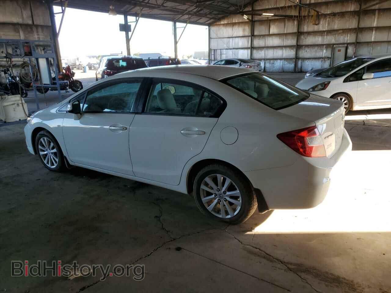 2012 HONDA CIVIC - VIN: 2HGFB2F86CH304979 - Фото 2