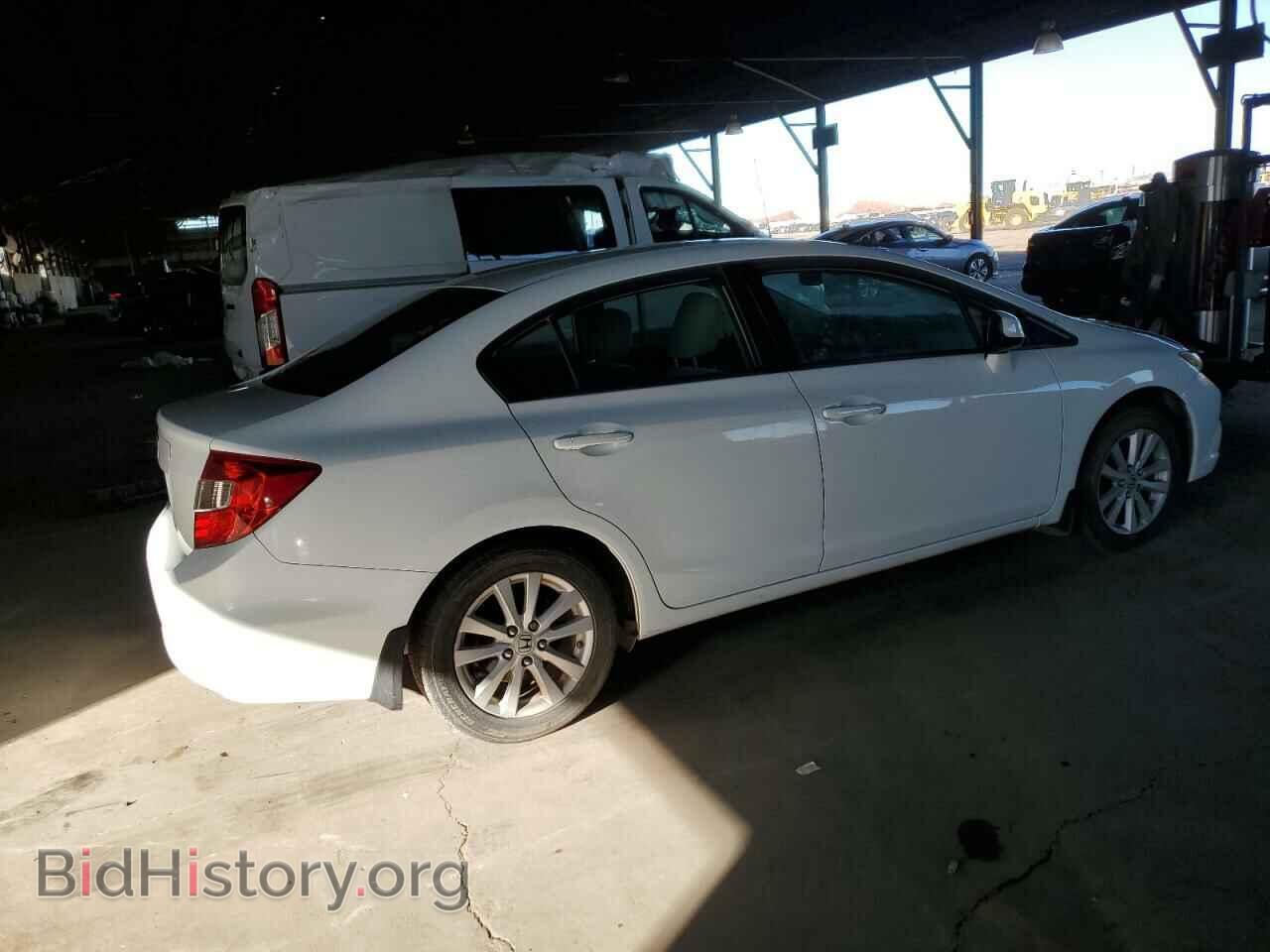 2012 HONDA CIVIC - VIN: 2HGFB2F86CH304979 - Фото 3