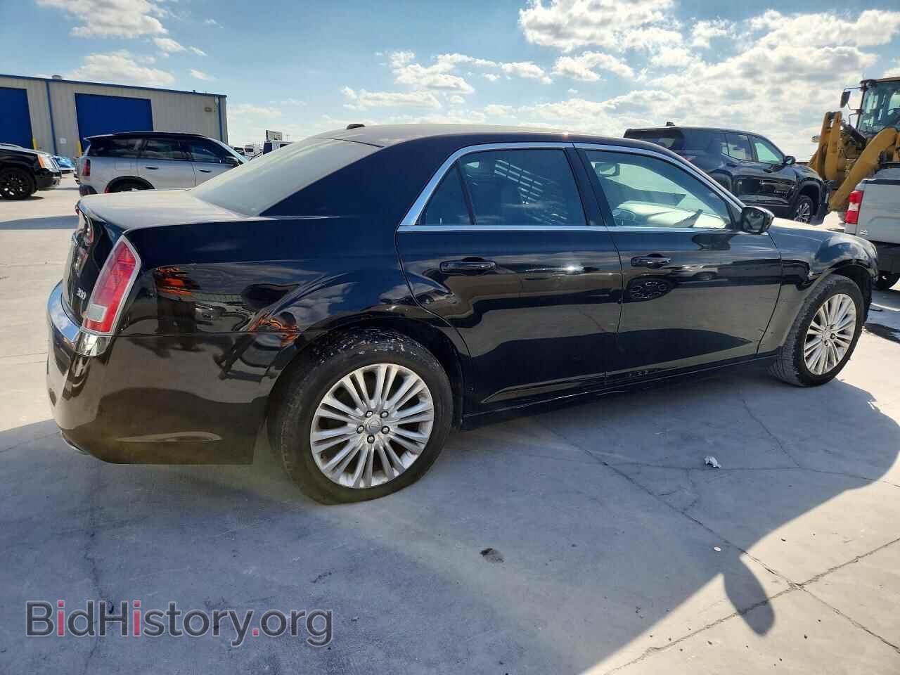 2014 CHRYSLER 300 - VIN: 2C3CCARG0EH151082 - Photo 3