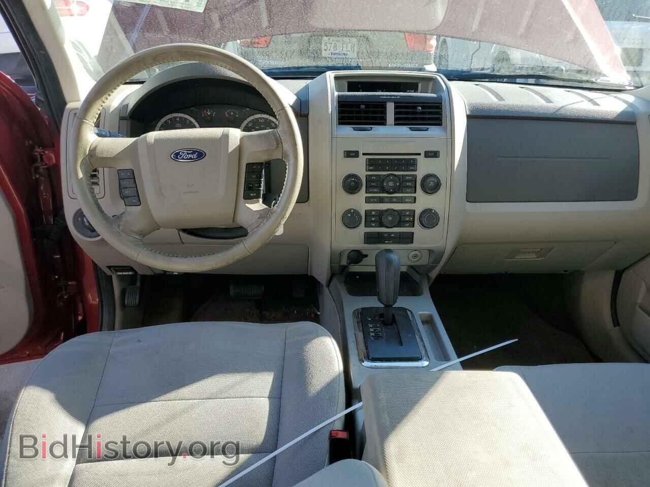 2011 FORD ESCAPE - VIN: 1FMCU0D79BKB78095 - Фото 8