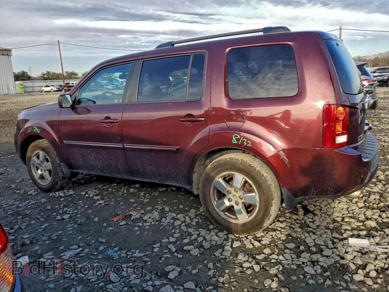 2011 HONDA PILOT - VIN: 5FNYF4H60BB044912 - Фото 2