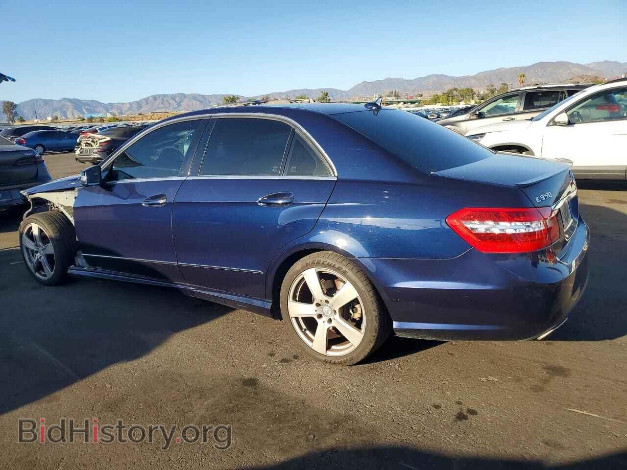 2012 Mercedes-Benz E-CLASS (VIN WDDHF5KB7CA607823) — фото 2 из 15