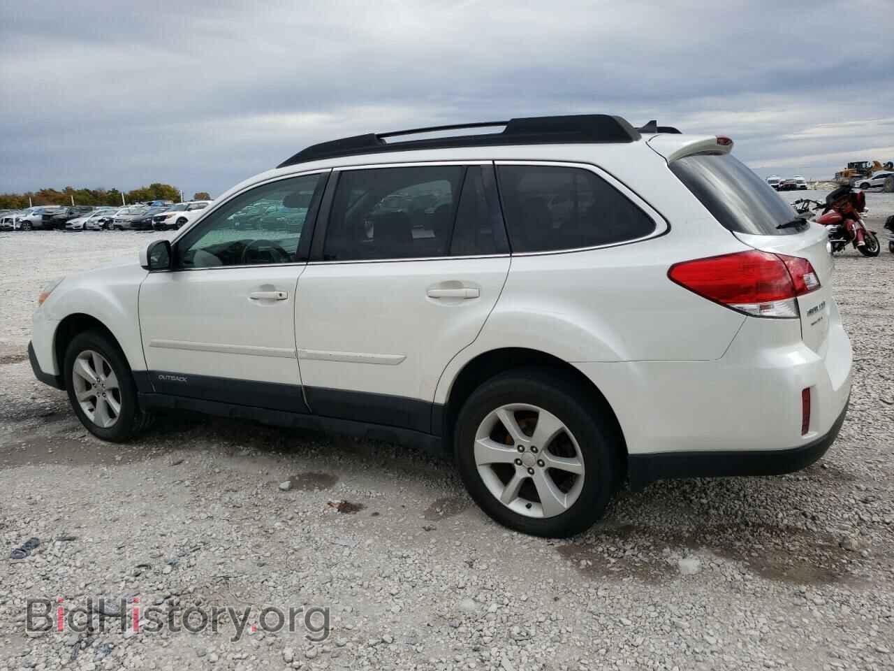 2014 SUBARU OUTBACK - VIN: 4S4BRBDC0E3288201 - Фото 2