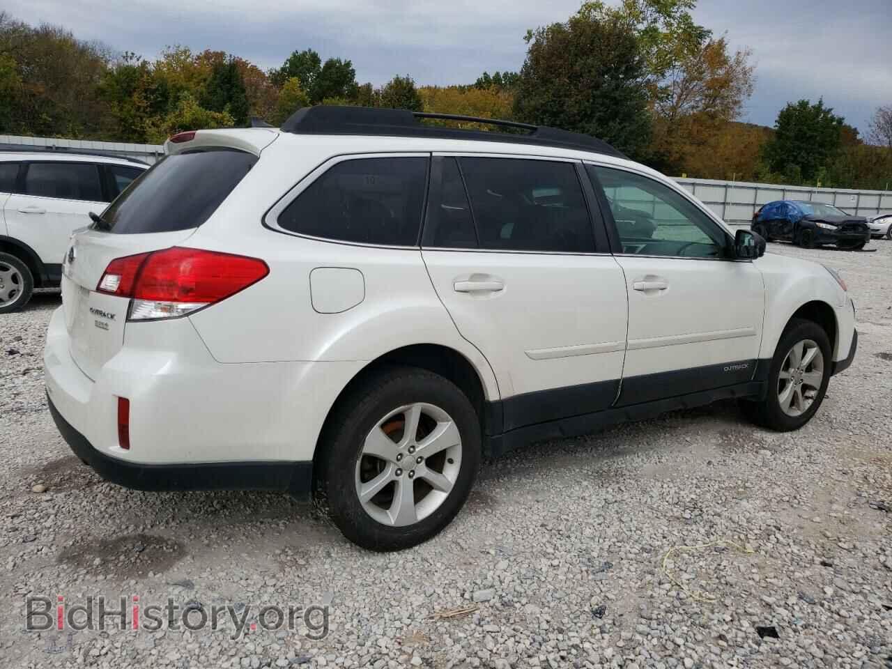 2014 SUBARU OUTBACK - VIN: 4S4BRBDC0E3288201 - Фото 3