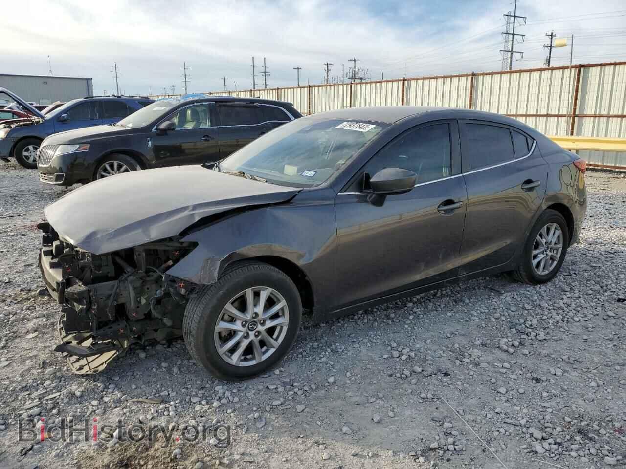 Фотография 3MZBN1U71JM180219 - MAZDA 3 2018