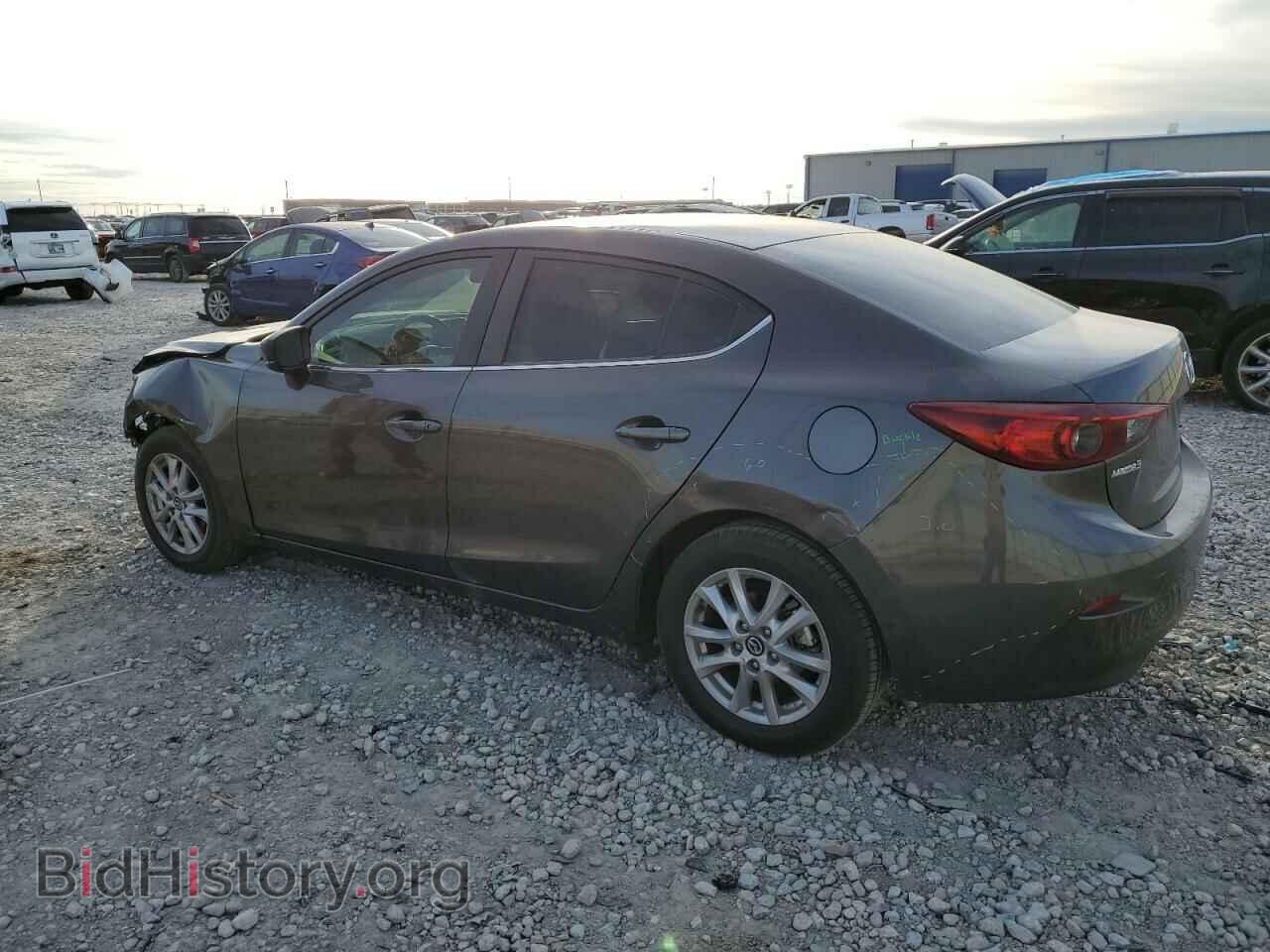 2018 MAZDA 3 - VIN: 3MZBN1U71JM180219 - Фото 2