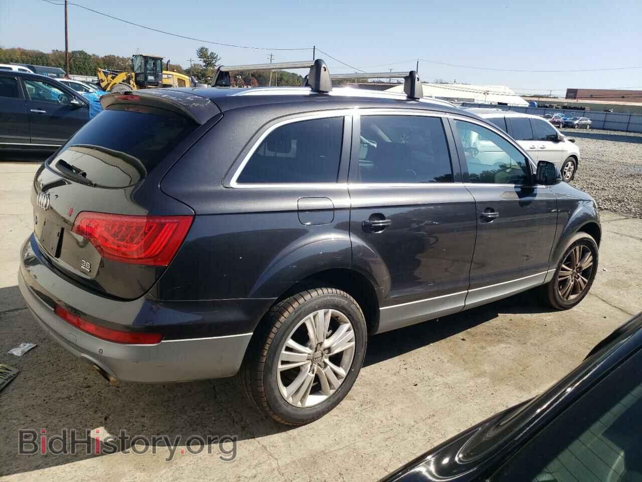 2010 AUDI Q7 - VIN: WA1LYAFE2AD005171 - Фото 3