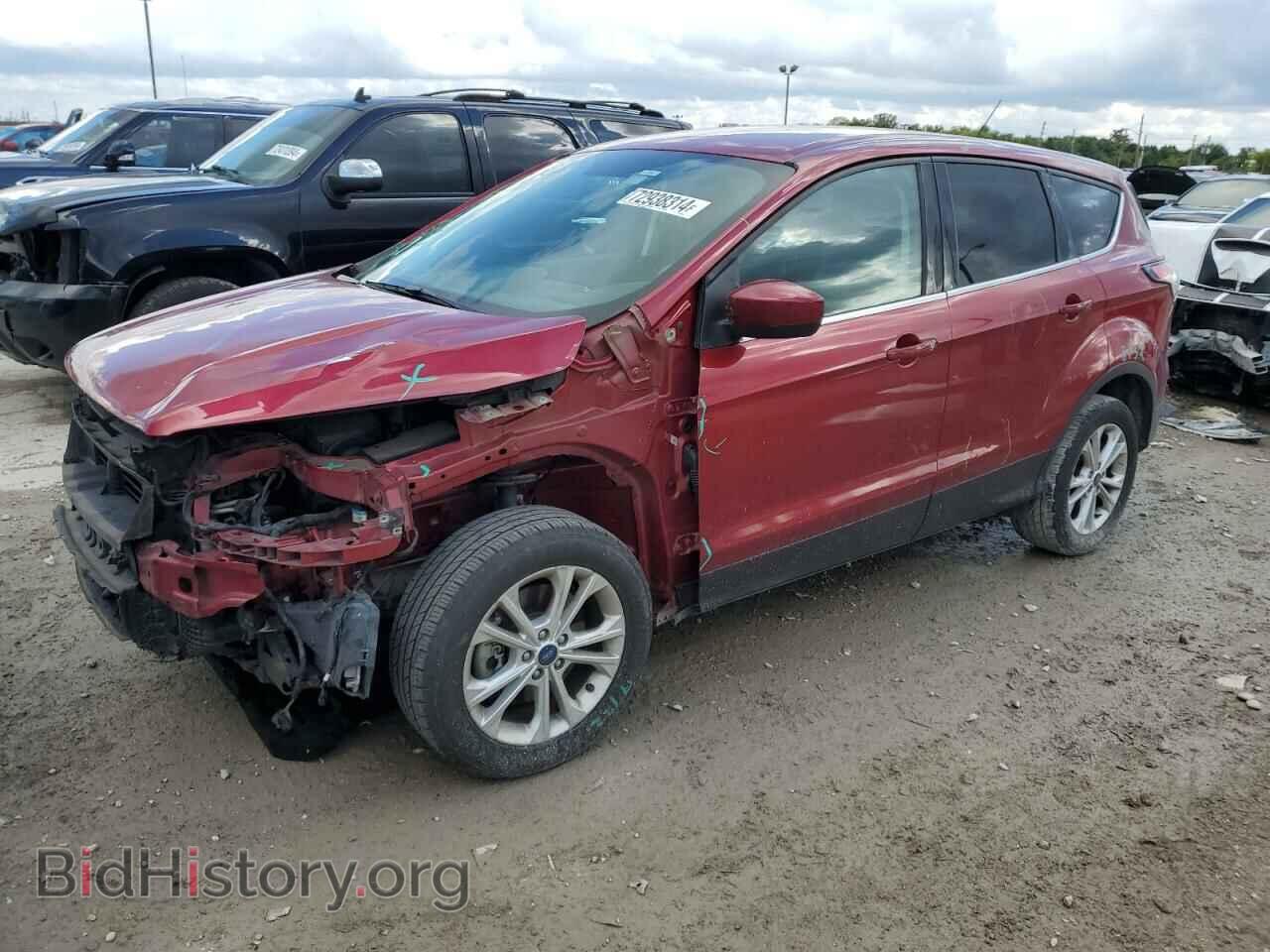 Фотография 1FMCU0G92HUC52967 - FORD ESCAPE 2017
