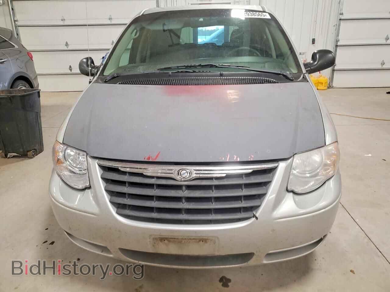 2005 CHRYSLER MINIVAN - VIN: 2C4GP44R95R545525 - Фото 5