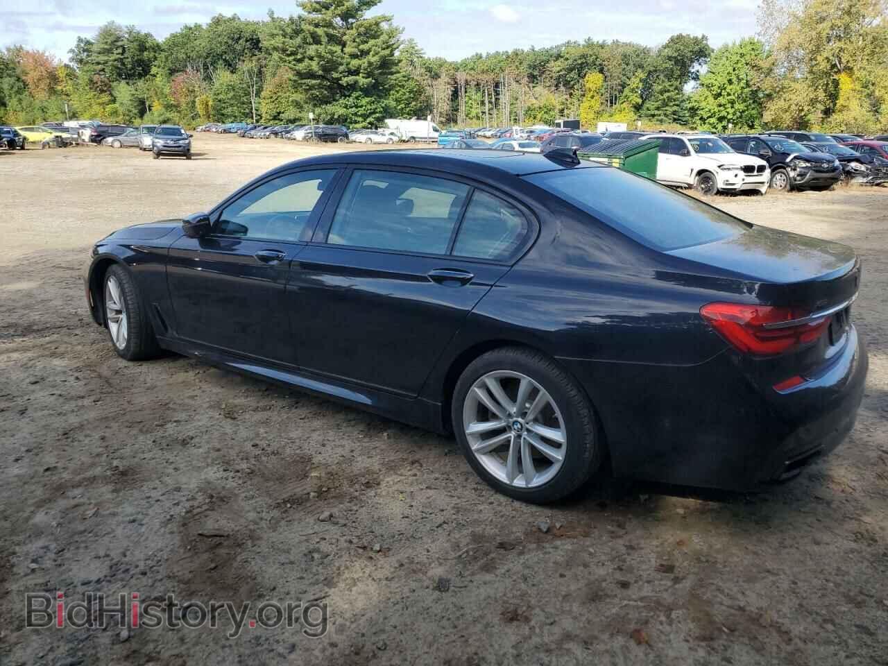 2017 BMW 7 SERIES - VIN: WBA7F2C54HG421400 - Фото 2