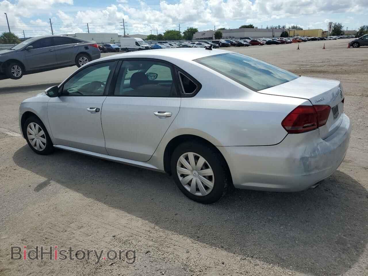 2012 VOLKSWAGEN PASSAT - VIN: 1VWAP7A31CC034207 - Фото 2