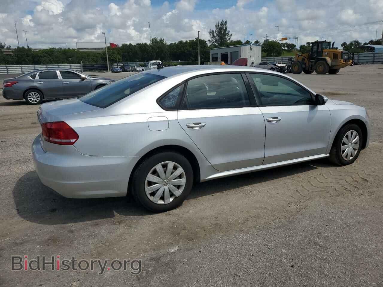 2012 VOLKSWAGEN PASSAT - VIN: 1VWAP7A31CC034207 - Фото 3