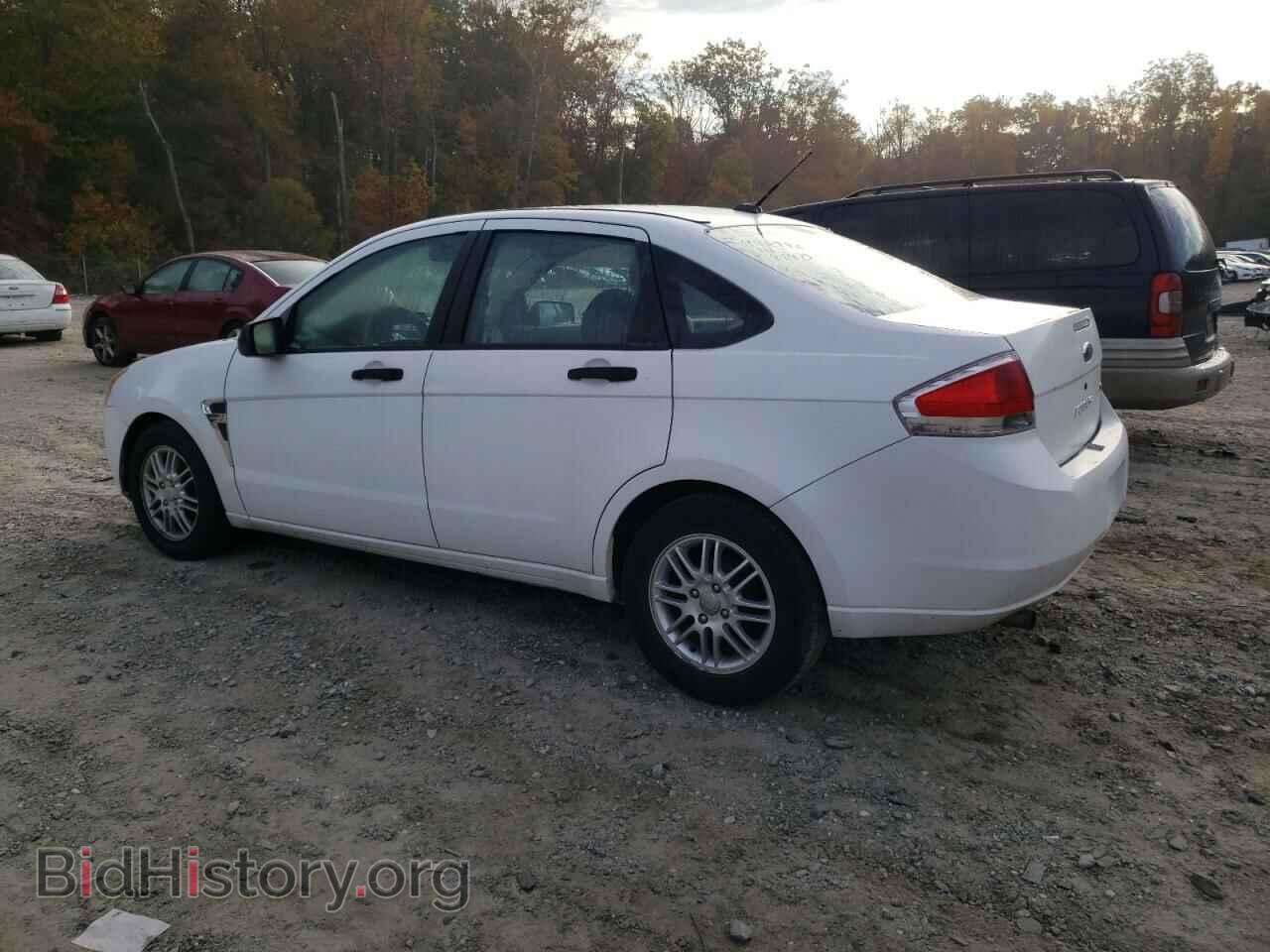 2008 FORD FOCUS - VIN: 1FAHP35N78W185456 - Фото 2