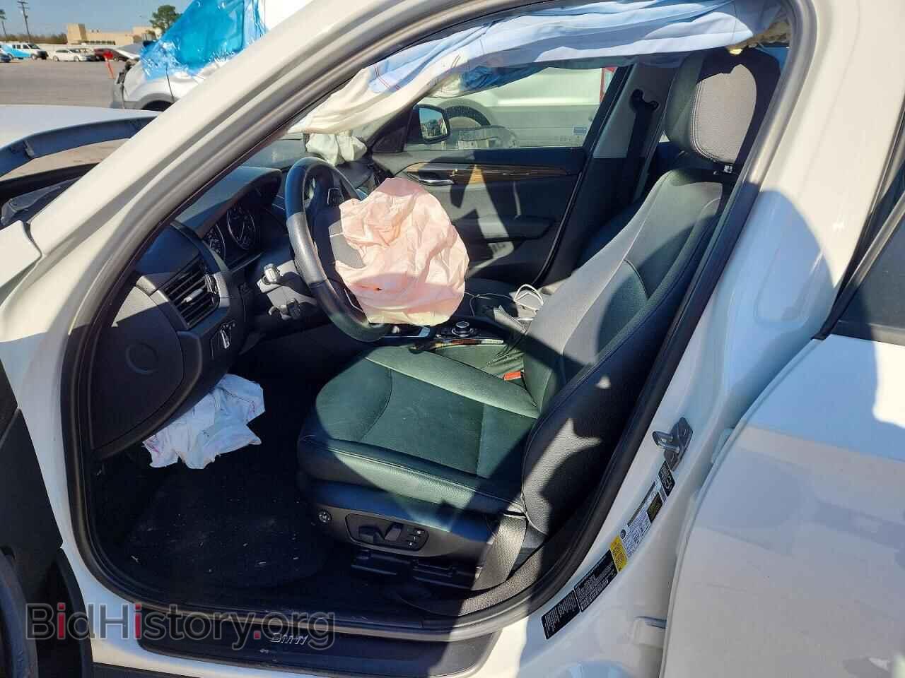 2015 BMW X1 - VIN: WBAVM1C57FVW57331 - Фото 7