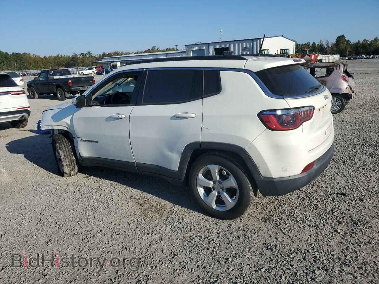 2017 JEEP COMPASS - VIN: 3C4NJCBB5HT668586 - Photo 2