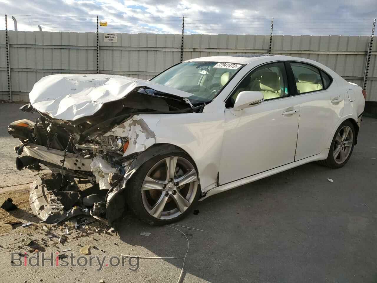 Photo JTHBF5C2XB5140174 - LEXUS IS 2011