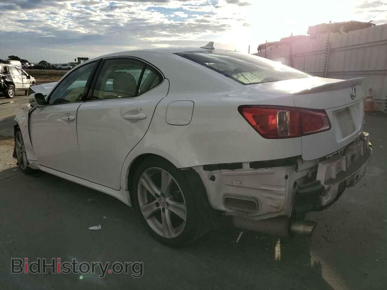 2011 LEXUS IS - VIN: JTHBF5C2XB5140174 - Фото 2